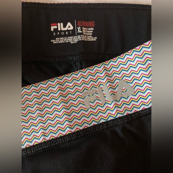 FILA Sport Performance Women’s Athletic Rainbow capris Leggings POCKETS Size XL - Picture 2 of 14